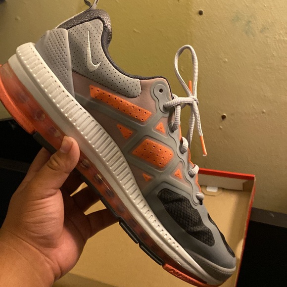 Air Max Genome | Grey, Orange | size 11 - Picture 3 of 4